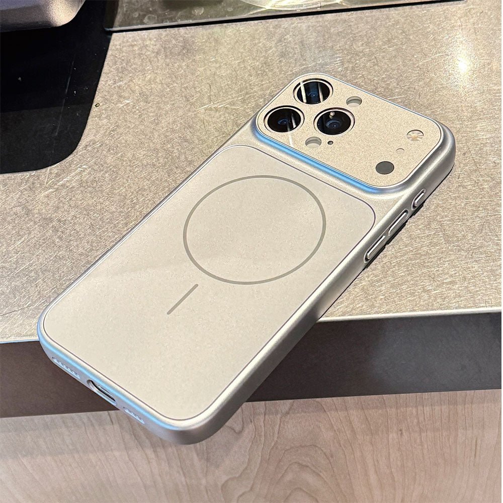 iTransform MagSafe iPhone Case - Moderno Collections